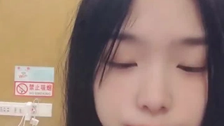 #绿帽男 #网友投稿 #淫妻 #母狗 朋友电脑里和他女友的视频 第2部 👰🏻‍♀️