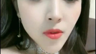 少女角色扮演:Aubrey Golds POV宿舍房间口交