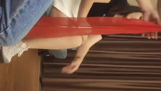 娇小的妹子口交，女上位