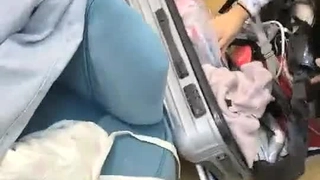 【AI高清2K修复】小宝寻花约了两个高颜值妹子双飞，穿黑丝两个一起舔翘屁股后入换着操